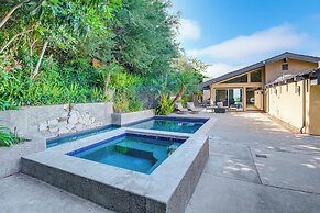 Pool & Coastline Views: Luxe La Jolla Home