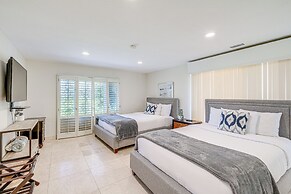 Pool & Coastline Views: Luxe La Jolla Home