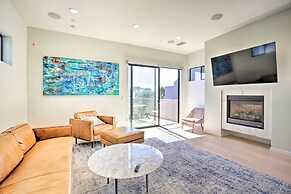 Chic San Diego Abode Rooftop Balcony + Bay Views!