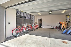 Chic San Diego Abode Rooftop Balcony + Bay Views!