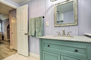 Updated North Beach Cottage: Pet Friendly!