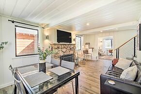 < 1 Mi to Big Bear Lake: Cabin w/ Hot Tub