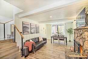 < 1 Mi to Big Bear Lake: Cabin w/ Hot Tub