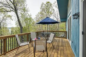 1 Mi to Margaritaville Resort: Osage Beach Home!