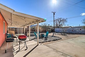 Cali Desert Oasis w/ Hot Tub + Mtn Views!