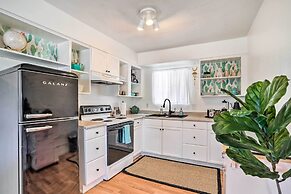 Cali Desert Oasis w/ Hot Tub + Mtn Views!