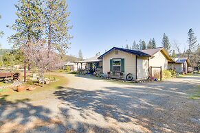 Quiet Challenge-brownsville Home Near Collins Lake