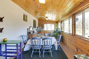 Quiet Challenge-brownsville Home Near Collins Lake