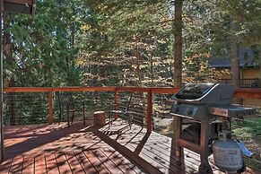 Family Cabin in Blue Lake Springs, Near Town!