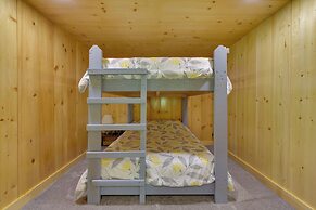 Stunning North Rose Retreat w/ Fishing Pond!