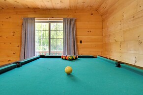 Stunning North Rose Retreat w/ Fishing Pond!