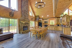 Stunning North Rose Retreat w/ Fishing Pond!