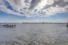 Outdoor Bar & Heated Pool: Bradenton Beach Home