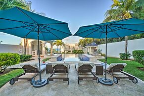 Oceanfront Isla Mujeres Estate w/ Infinity Pool!
