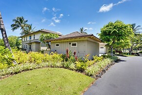 Luxe Maunalani Resort Condo w/ Pool + Beach Access