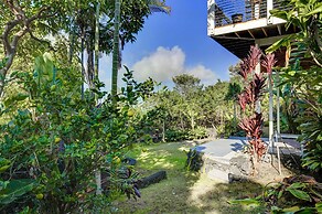 Kailua-kona House w/ Balcony & Ocean Views!