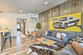 Modern Townhome w/ Deck - 1/2 Mi to Elkhart Lake!