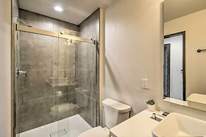 Modern Townhome w/ Deck - 1/2 Mi to Elkhart Lake!