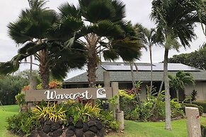 High-end Resort Condo Nestled on Molokai Shoreline