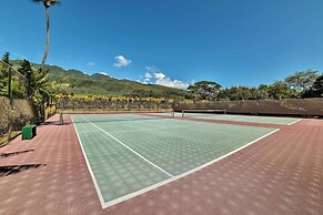 High-end Resort Condo Nestled on Molokai Shoreline