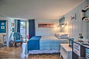 Romantic Cape Cod Studio w/ Patio, Near Beaches