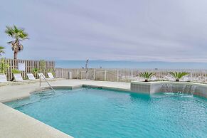 Beachfront Gulf Shores Condo w/ Pool