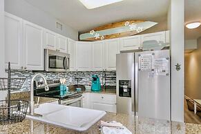 Beachfront Gulf Shores Condo w/ Pool