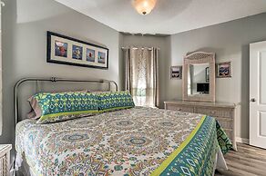 Beachfront Gulf Shores Condo w/ Pool