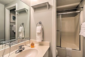 Beachfront Gulf Shores Condo w/ Pool