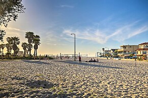 San Diego Hub w/ Bay Views - 1 Block to Beach!