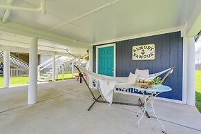 1 Mi to Shore: Bright Jamaica Beach Getaway!