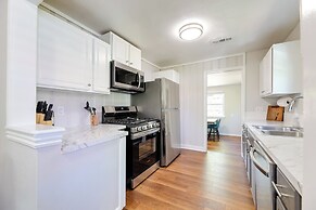 Fayetteville Retreat w/ Yard - Walk to Campus!