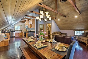 Truckee Family Home, Walk to Lake + 5 Mi to Skiing