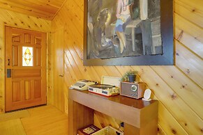 Idyllwild Cabin w/ Deck & Tahquitz Peak Views