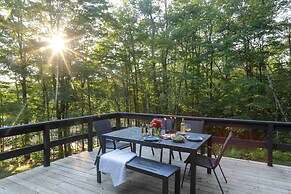 Modern Hideaway w/ Deck + State Forest Access