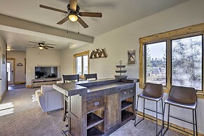 Balconies & Idyllic Views: Grand Lake Haven!