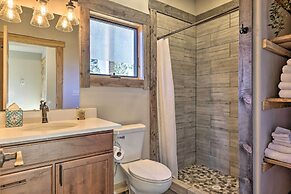 Balconies & Idyllic Views: Grand Lake Haven!