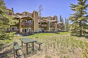 Condo w/ Scenic Patio < 1 Mi to Dillon Reservoir