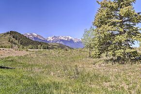 Keystone Condo w/ Patio & Mountain Views!