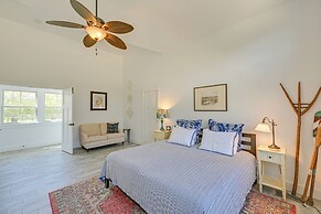 Distinctive Hamptons Home w/ Pool Near Bay, Ocean