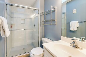 Walk to Bethany Beach Boardwalk: Coastal Retreat