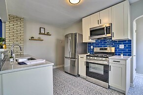 Mpls Duplex w/ Wifi & Kitchen: 5 Mi to Dtwn!