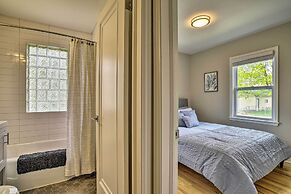 Mpls Duplex w/ Wifi & Kitchen: 5 Mi to Dtwn!
