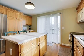 Westerly Retreat ~ 1/4 Mi to Private Beach!