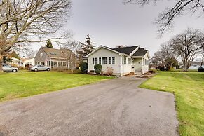 Westerly Retreat ~ 1/4 Mi to Private Beach!