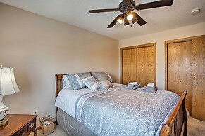 Suburban Gem W/yard+deck 5Mi From Dtwn Rochester!