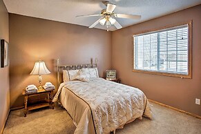 Suburban Gem W/yard+deck 5Mi From Dtwn Rochester!