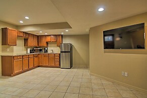 CO Springs Apartment < 6 Mi to Garden of the Gods!