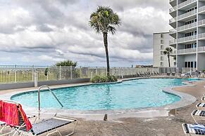 Beachside Corner-unit Condo in Gulf Shores!