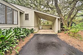 Spacious Kiawah Island Home w/ Deck, Walk to Beach